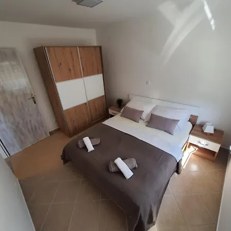 Apartament Zrinec