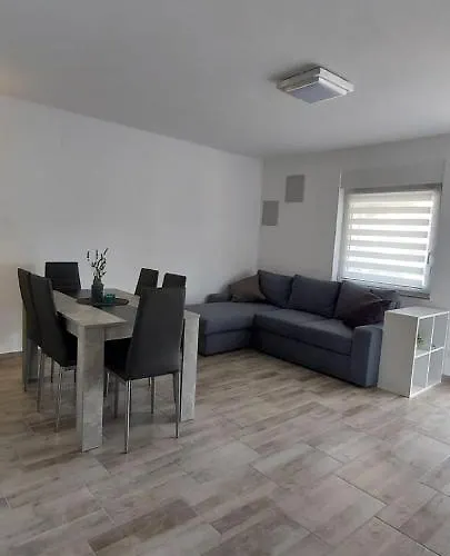Zrinec Appartement *