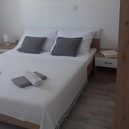 Apartamento Zrinec Vir